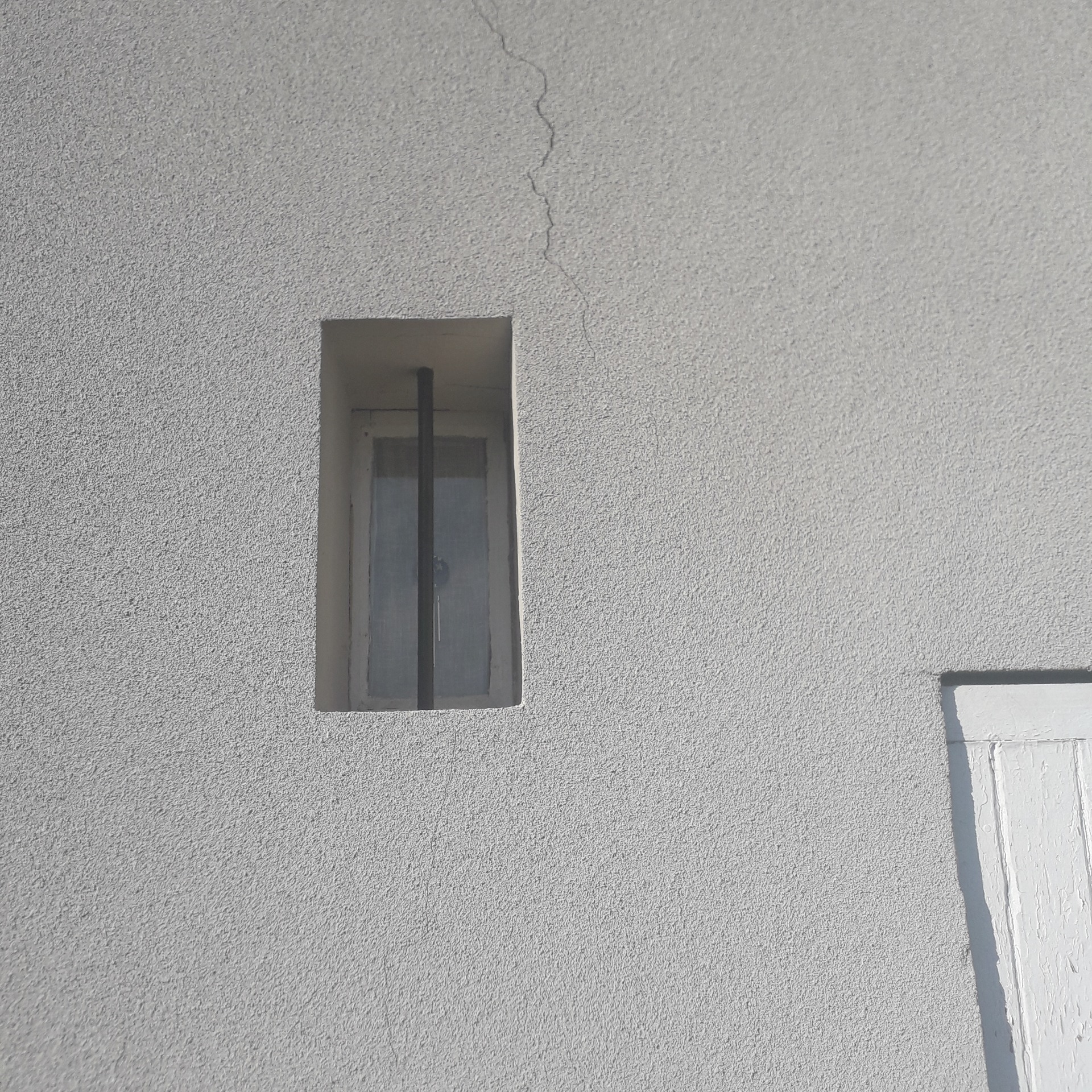 Fissure: Structurelle non évolutive